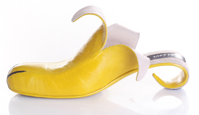 Яркие туфли-бананы