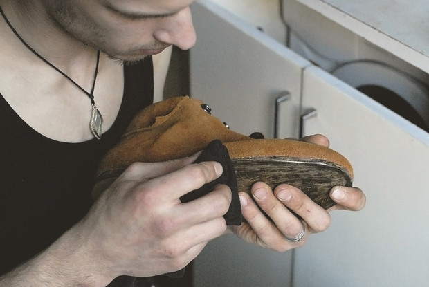 Обувь своими руками: Как сделать ботинки мечты в домашних условиях. Изображение № 52.